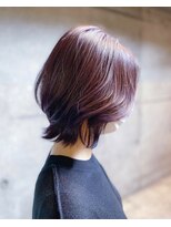 大人可愛い20代30代40代前髪なしくびれミディアムボブウルフ