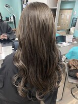 リーホリエ(Lee Horie)&nbsp;【高木】大人気！くすみすぎない大人の艶グレージュ◎