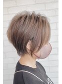 大人美人ハイライト×くびれショート