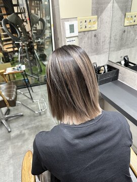 ラフ(LAFF) #ショコラアッシュ#ヘルシースタイル#ふんわりカール