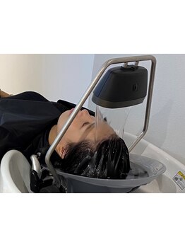 【上野駅徒歩5分】日頃の疲れを解消してくれる極上ヘッドスパ＊髪と頭皮のダメージケアで健康的な髪へ。