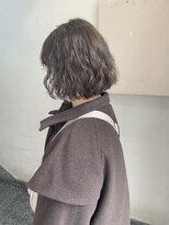 キャンバス バイ ネオリーブ 横浜西口(Canvas by neo.)&nbsp;ミニボブ　ミックスパーマ　グレージュ　【miku】