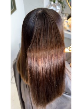 トランス(TRUNS) 髪質改善ULTOWAトリートメント