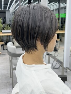 ビューブルー 亀戸錦糸町(VIEW BLUE) 大人ショートボブ丸みショートカットマッシュショート前髪あり