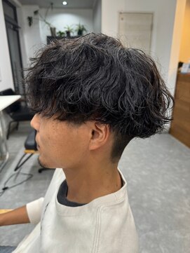 フゥ 宇都宮(FeU) 波巻きパーマメンズパーマメンズヘアツーブロックツイストパーマ