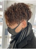 センターパート波巻きパーマスパイラルパーマツイストスパイラル