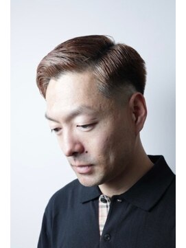 ラヴィ ニュー 両国店(LAVIE NEW) 大人七三フェードアップバンククラシックモダン