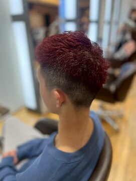 ヴァンカウンシル 清須店(VANCOUNCIL) フェード×ピンクレッド　攻めスタイル/ブリーチ/ハイトーン