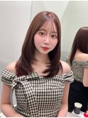 ミディアムレイヤーカット内巻きワンカール