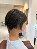 刈り上げ女子