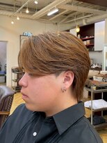 レボルトヘアー(R EVOLUT hair) MEN’S HAIR/波巻きツイストスパイラル/リバースセンターパート