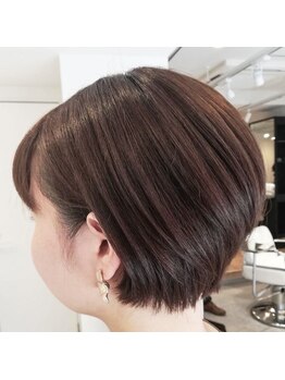 ラボトツカ(LABO totsuka)の写真/大人女性に似合う上品ショート。ベテランスタイリストが担当