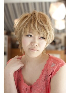 ナナナ パレナ 大津膳所店(nanana parena) 柔らかベージュショート【nanana parena】