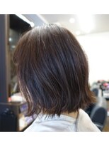 美容室 夢先案内&nbsp;可愛さUP！　軽めワンレングス外ハネ　スタイル