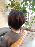 外ハネショート