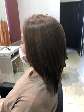 ミズグラート(Ms. grato) 30代のカラーカットのお客様