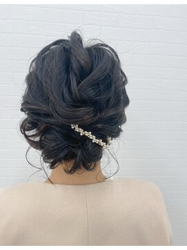 グランルッソ 岡山駅前(GRAN LUSSO) ルーズアップ　お呼ばれヘアアレンジ