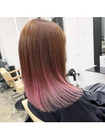 ディーカヘアーセンダイ(Di KA HAIR sendai)&nbsp;インナーカラー/ピンク/暖色系カラー/レイヤー/ミディアム