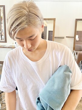 タイドヘアー 高槻店(TIDE HAIR) アップバングブロンド