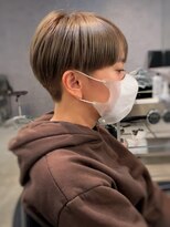 イトシテ&nbsp;ダブルカラー×刈り上げマッシュ【担当ジントモヒト】