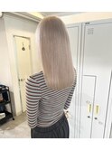 ホワイトベージュ