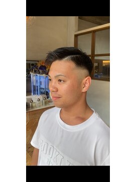 アンジェリカ 天理店(ANGELICA) フェードカットangelica天理店【川崎優太】