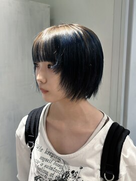 ザ オーダー(THE ORDER) 根元はブリーチせず繋げるルーツカラー