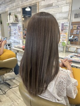 フゥカ 売市店(fuka) ～白髪ぼかしハイライト×透明感オリーブベージュカラー～ 八戸