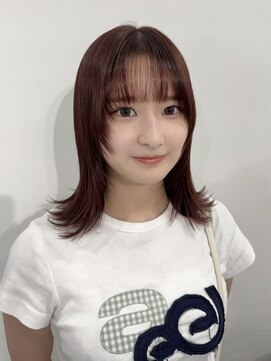 ザ アクネ 岡崎竜美丘店(THE ACNE) ミディアムレイヤー_顔周り