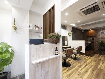 ピリナ(Pilina)の写真/2席のみのプライベートサロン♪あなたの魅力を引き出し、もっと素敵に-。