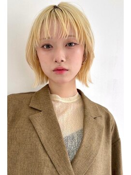 ベター(better) ハイトーンボブ顔周りレイヤーブリーチカラー