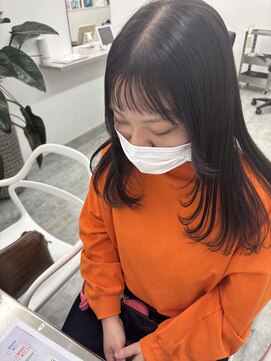 トイロ(toiro) 顔まわりレイヤー×グレージュカラー