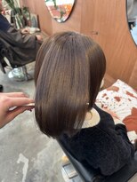 チャプター 問屋町(chapter)&nbsp;ブリーチなしワンカラーアッシュブラウンカラーミディアムボブ