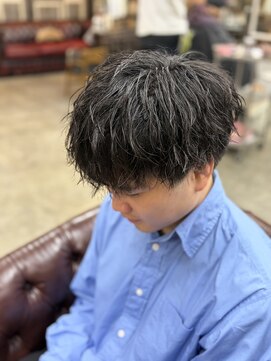 コニ(Coni) ツイストスパイラル/落ちかけパーマ/メンズパーマ