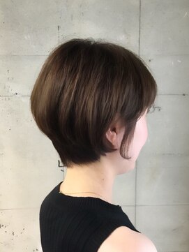 オッソ(OSSO) グロスアッシュ_センシュアルショートインナーカラー