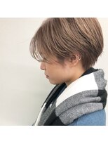 カフネ ジュントス ヨロ(Cafune' juntos YOLO)&nbsp;ハンサムショートミルクティーブリーチイルミナカラー