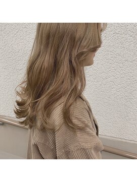 フリティ 大阪西梅田店(friity) ベージュブリーチ【梅田/大阪/西梅田/北新地】