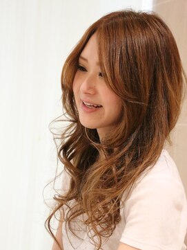 ポンテ 那珂川店(ponte) 【アキ☆サマーマリン、ロングカールが可愛いレイヤースタイル】