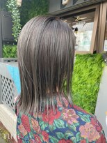 コティ(KOTI) ♪外はねボブ♪