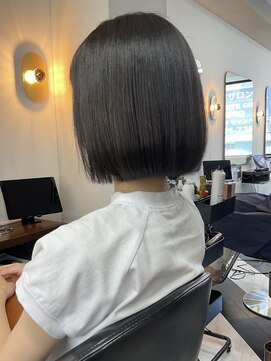 アフロディーテギンザ 神保町(APHRODITE GINZA) カール/セミディ/シアーカラー/姫カット［御茶ノ水/神保町］