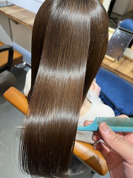 ロイド(Royd.) 髪質改善ストレート