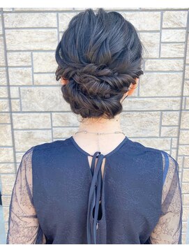 フィオーレ ヘアデザイン(FIORE hair design) シニヨン ロングヘア お呼ばれ