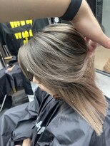 ラフ(LAFF) #バレイヤージュ#グレージュカラー#ボブウルフ#ココアベージュ