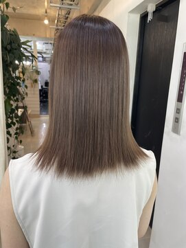 ジゼル 博多筑紫口店(GiseL) ミルクティーグレージュ