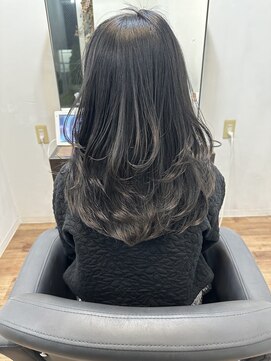 アリスバイアフロート 自由が丘(ALICe by AFLOAT) たっぷりレイヤーカット/ダークグレージュ