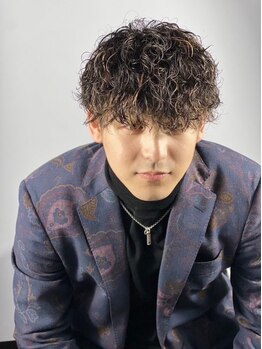 ヒロギンザ 恵比寿店(HIRO GINZA)の写真/【最終受付21時/個室】ここでしかできない《無造作スパイラルパーマ》柔らかく無造作で好印象に[理容室]