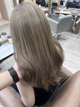 ジゼル(gisele) カームベージュ