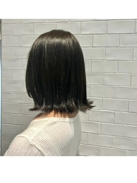 ファクト(FACT SPA) 切りっぱなしボブ