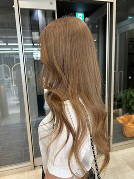 ロンドルピナス 小倉(Lond Lupinus) ミディアムヘア暗めカラー/デザインカラー/フェイスフレーミング