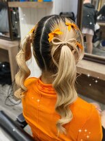 ヘアセット アリエス 新宿駅前店(aries)&nbsp;髪の毛リボンのツインテール